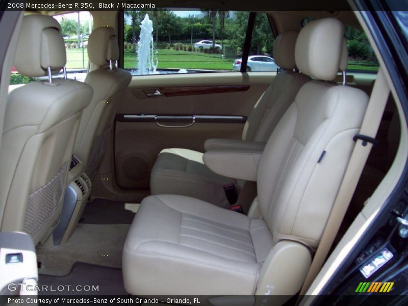 Black / Macadamia 2008 Mercedes-Benz R 350