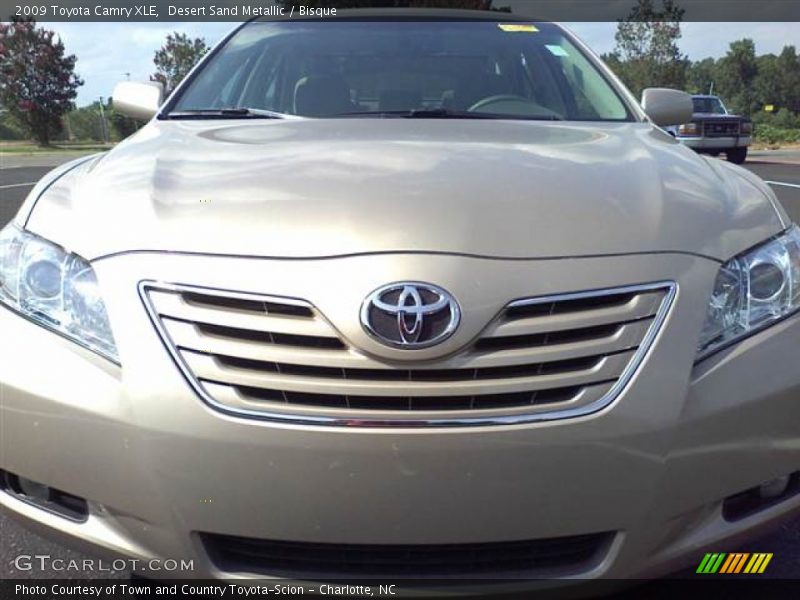 Desert Sand Metallic / Bisque 2009 Toyota Camry XLE