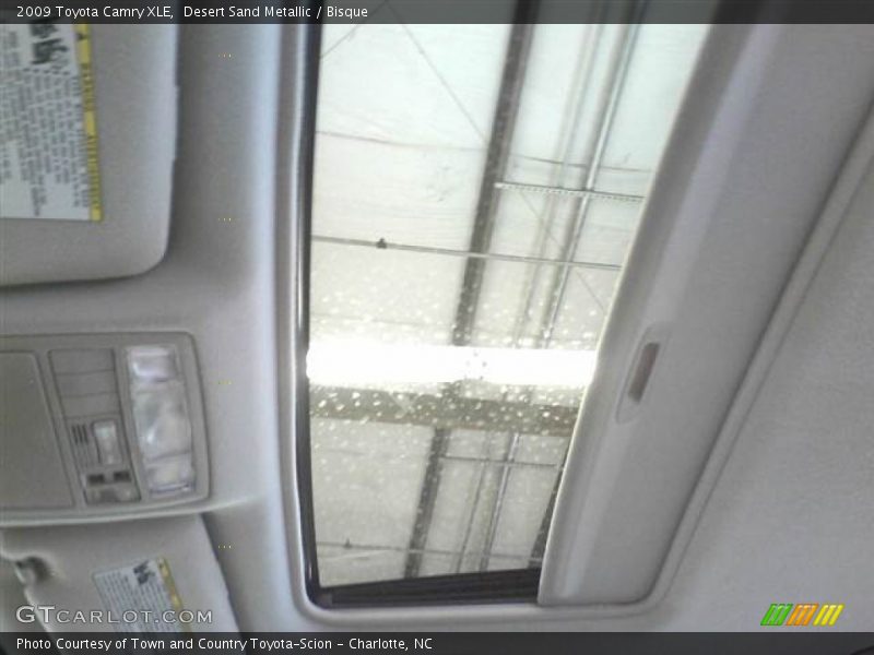 Desert Sand Metallic / Bisque 2009 Toyota Camry XLE