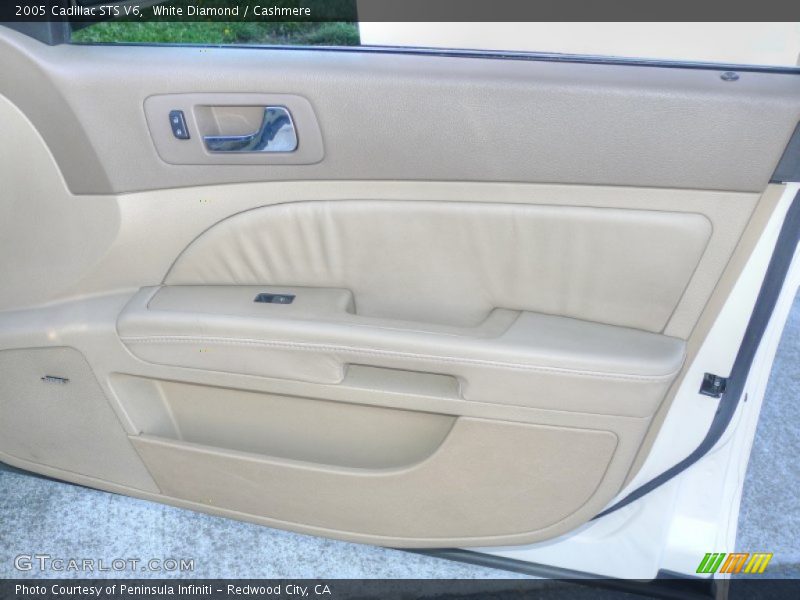 White Diamond / Cashmere 2005 Cadillac STS V6