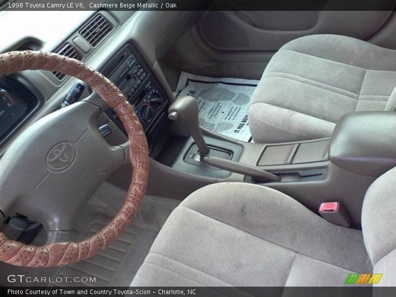 Cashmere Beige Metallic / Oak 1998 Toyota Camry LE V6
