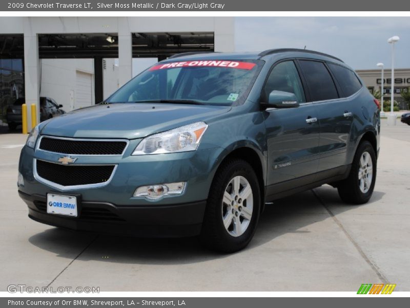 Silver Moss Metallic / Dark Gray/Light Gray 2009 Chevrolet Traverse LT