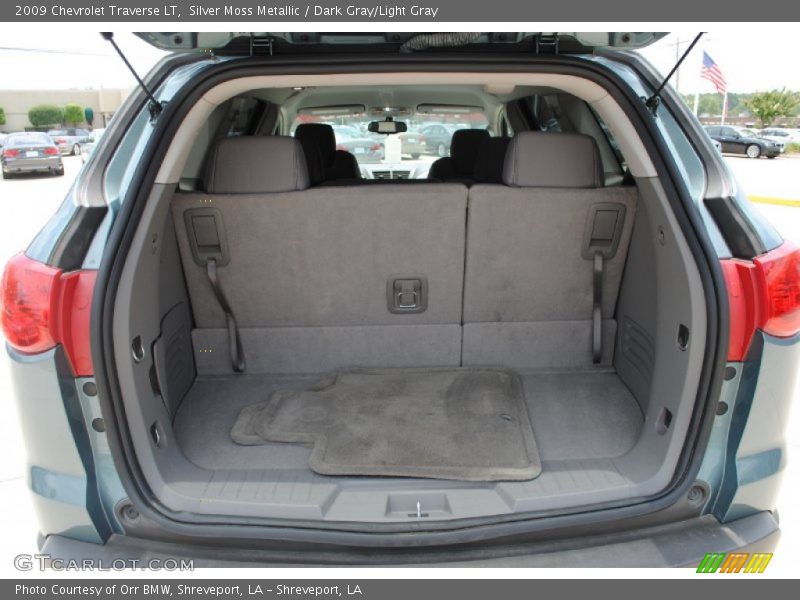 Silver Moss Metallic / Dark Gray/Light Gray 2009 Chevrolet Traverse LT