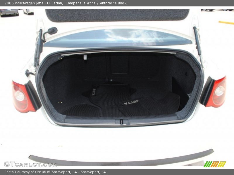 Campanella White / Anthracite Black 2006 Volkswagen Jetta TDI Sedan