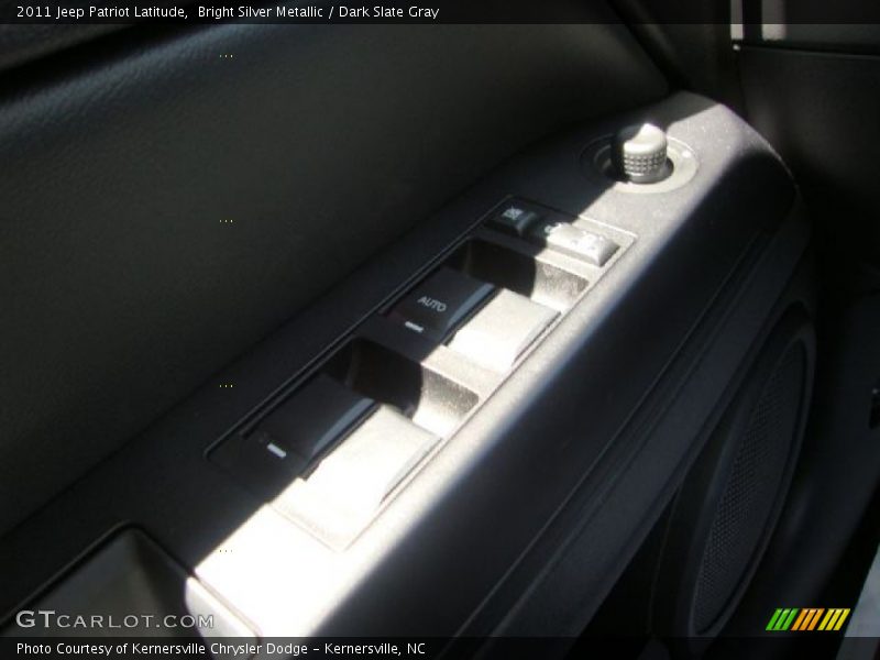 Bright Silver Metallic / Dark Slate Gray 2011 Jeep Patriot Latitude
