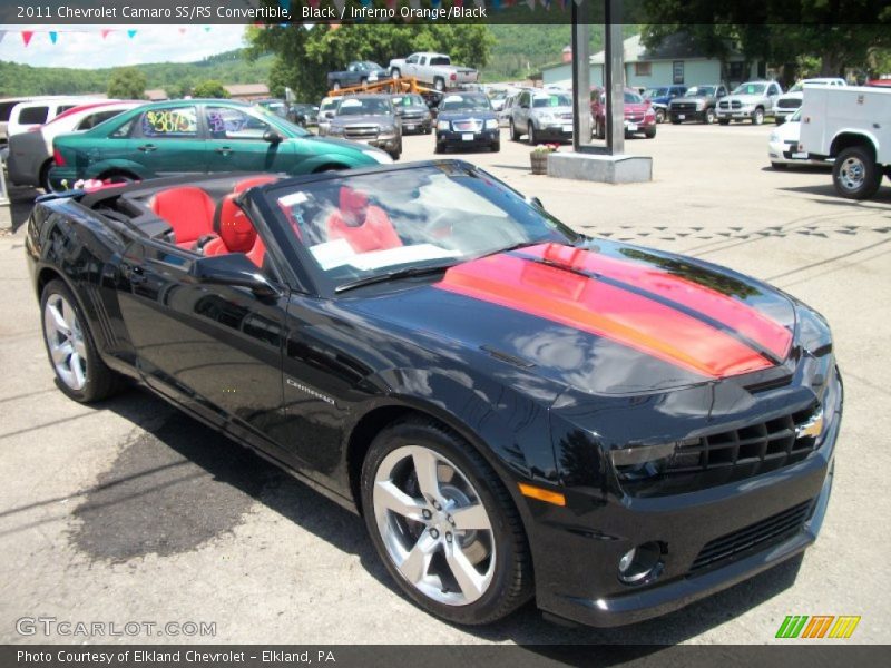 Front 3/4 View of 2011 Camaro SS/RS Convertible