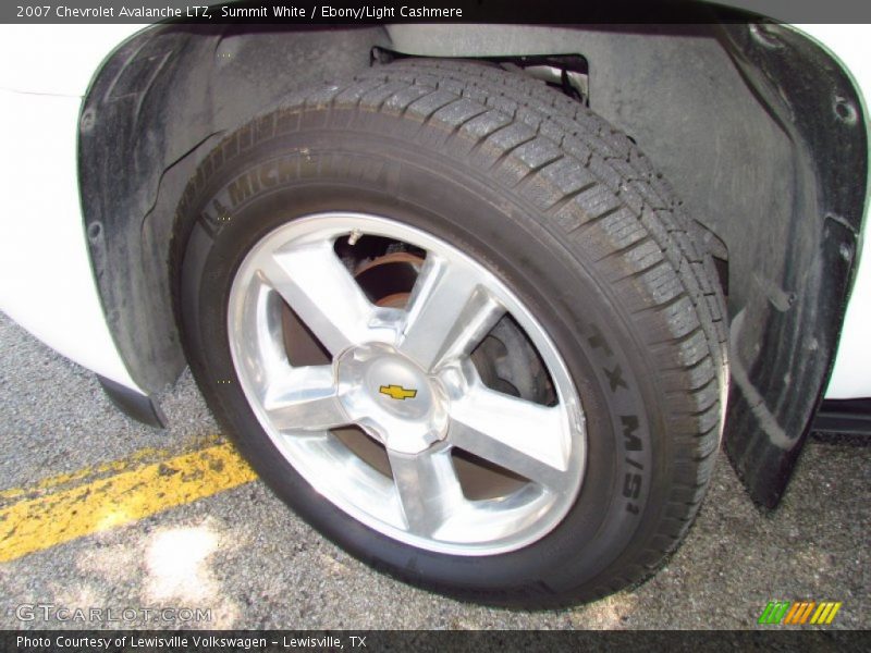 Summit White / Ebony/Light Cashmere 2007 Chevrolet Avalanche LTZ