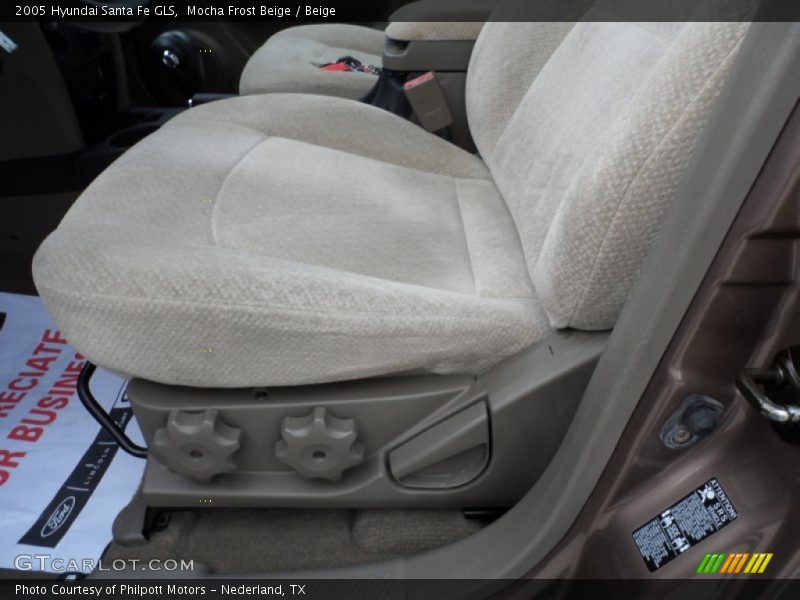 Mocha Frost Beige / Beige 2005 Hyundai Santa Fe GLS