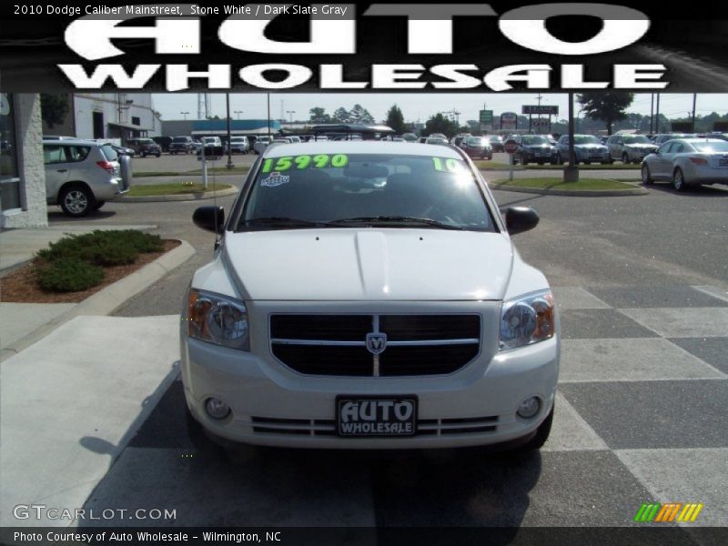 Stone White / Dark Slate Gray 2010 Dodge Caliber Mainstreet