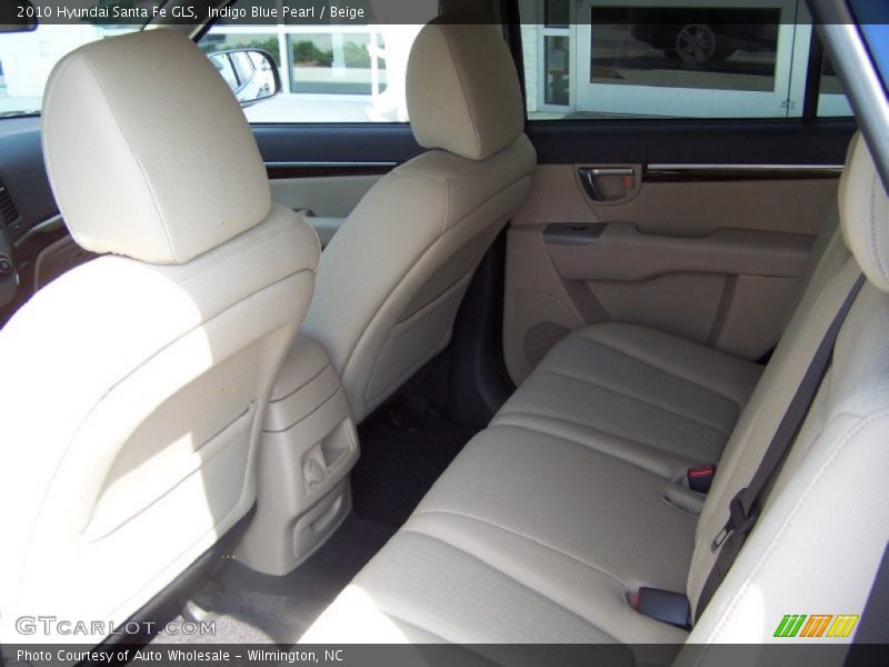 Indigo Blue Pearl / Beige 2010 Hyundai Santa Fe GLS