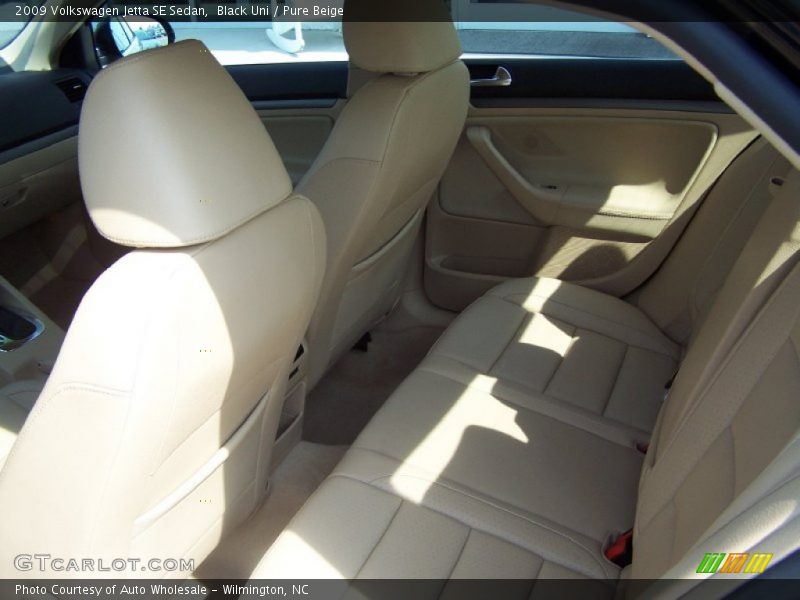 Black Uni / Pure Beige 2009 Volkswagen Jetta SE Sedan