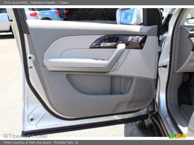 Palladium Metallic / Taupe 2011 Acura MDX