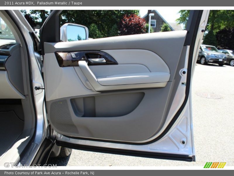 Door Panel of 2011 MDX 