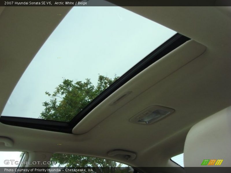 Arctic White / Beige 2007 Hyundai Sonata SE V6
