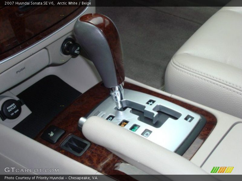 Arctic White / Beige 2007 Hyundai Sonata SE V6