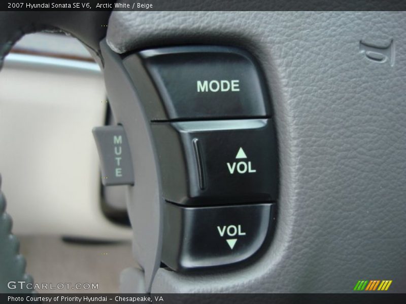 Arctic White / Beige 2007 Hyundai Sonata SE V6