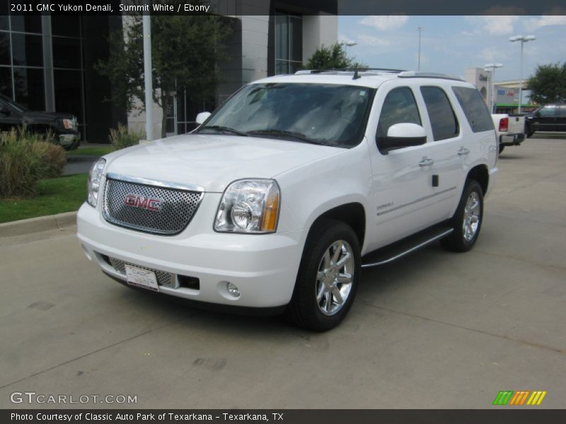 Summit White / Ebony 2011 GMC Yukon Denali