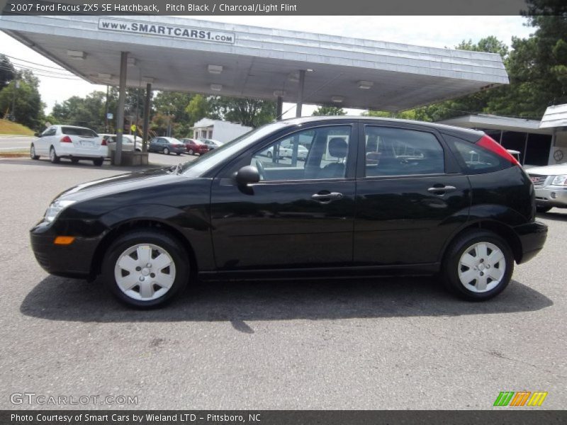 Pitch Black / Charcoal/Light Flint 2007 Ford Focus ZX5 SE Hatchback