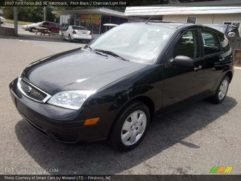 Pitch Black / Charcoal/Light Flint 2007 Ford Focus ZX5 SE Hatchback