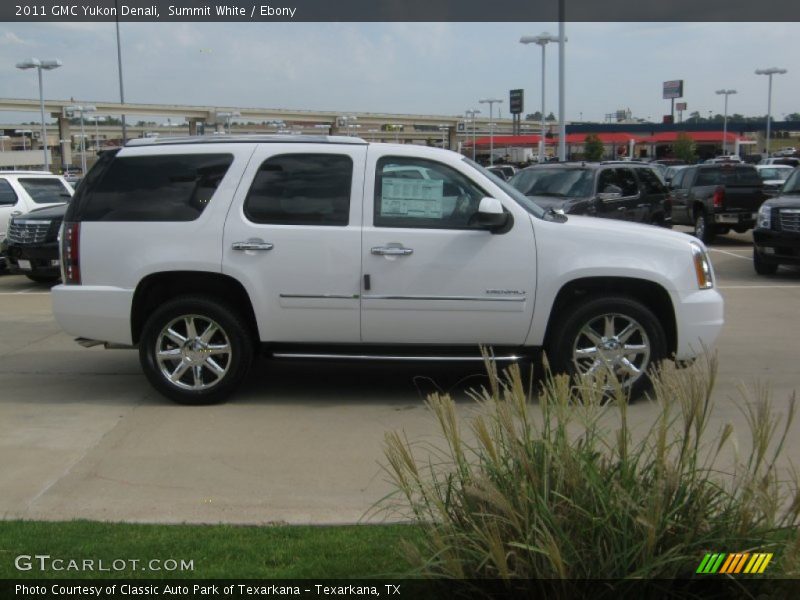 Summit White / Ebony 2011 GMC Yukon Denali