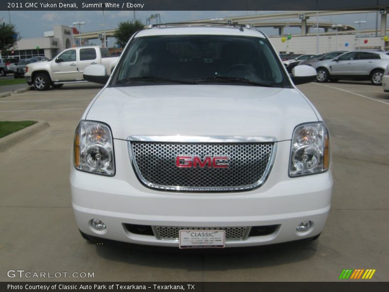 Summit White / Ebony 2011 GMC Yukon Denali