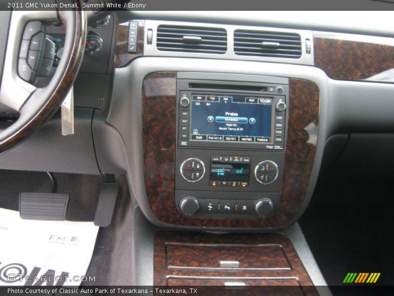 Summit White / Ebony 2011 GMC Yukon Denali