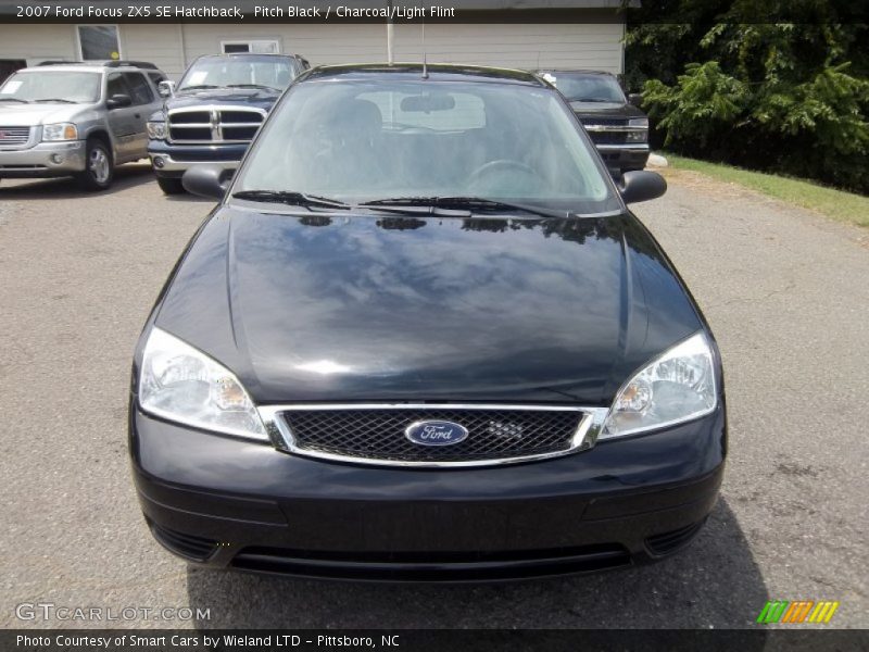Pitch Black / Charcoal/Light Flint 2007 Ford Focus ZX5 SE Hatchback