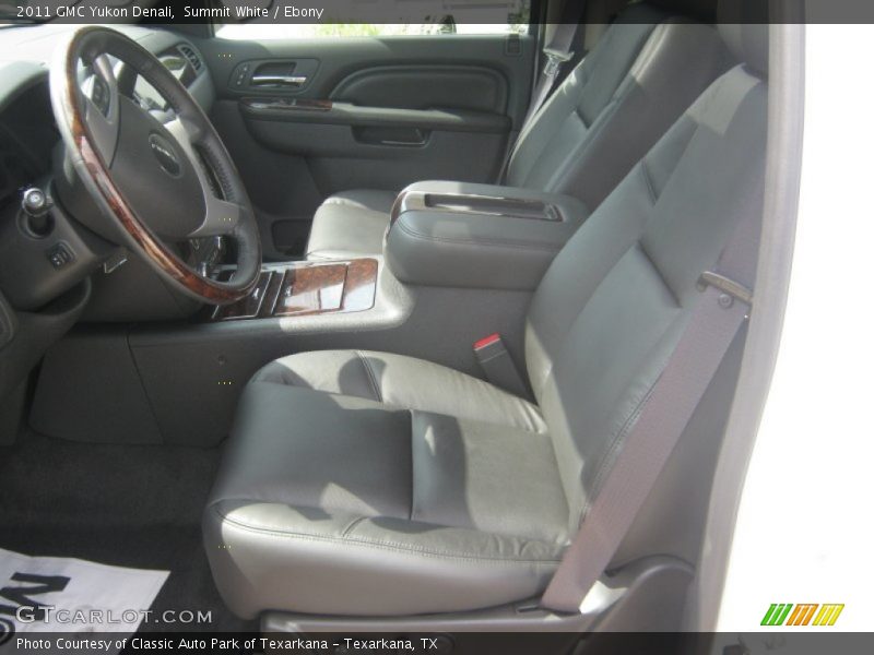 Summit White / Ebony 2011 GMC Yukon Denali