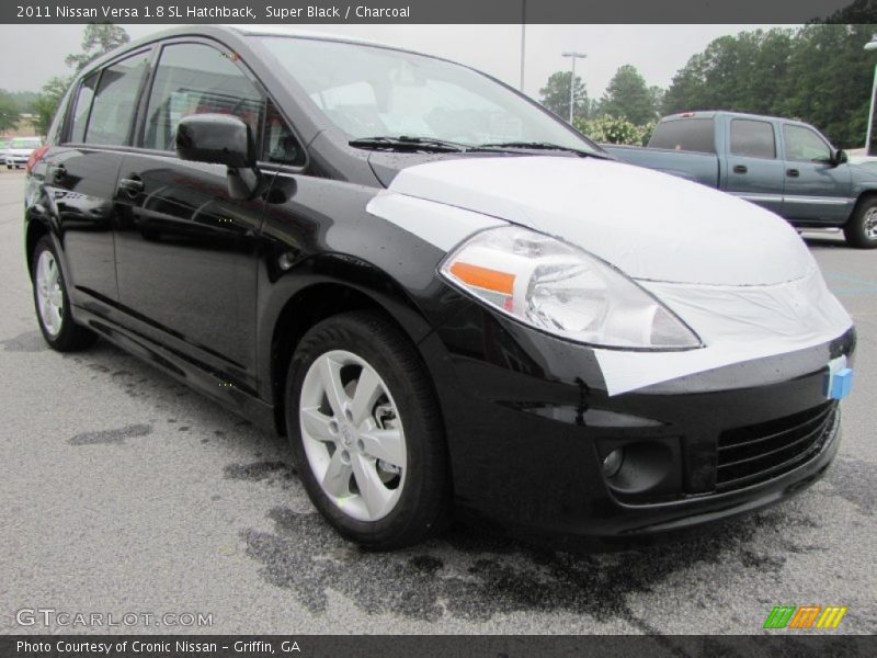 Super Black / Charcoal 2011 Nissan Versa 1.8 SL Hatchback