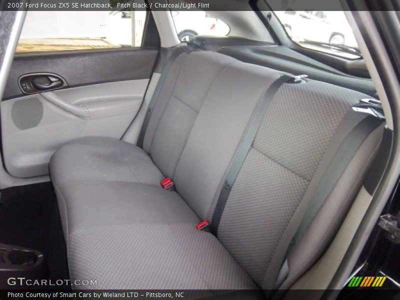 Pitch Black / Charcoal/Light Flint 2007 Ford Focus ZX5 SE Hatchback