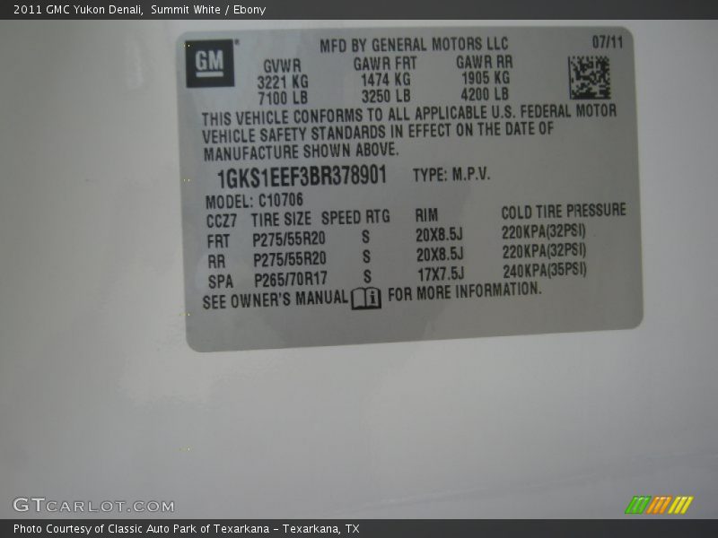 Summit White / Ebony 2011 GMC Yukon Denali