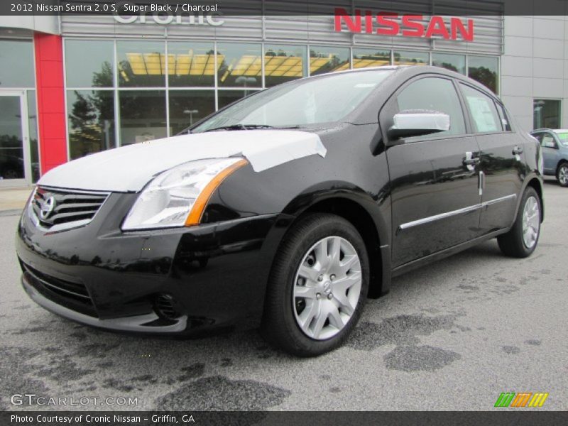 Super Black / Charcoal 2012 Nissan Sentra 2.0 S