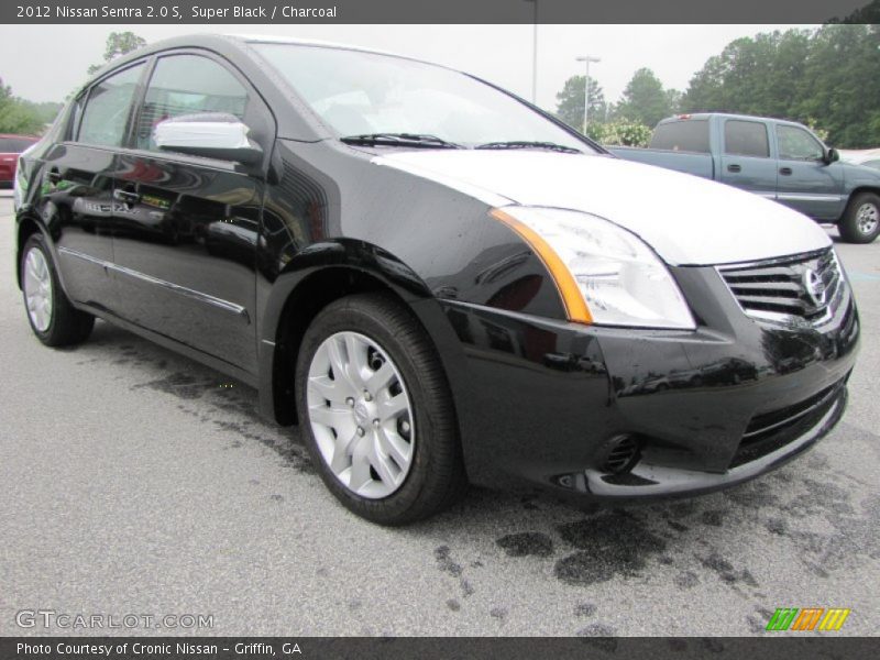 Super Black / Charcoal 2012 Nissan Sentra 2.0 S