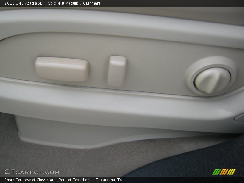 Gold Mist Metallic / Cashmere 2011 GMC Acadia SLT