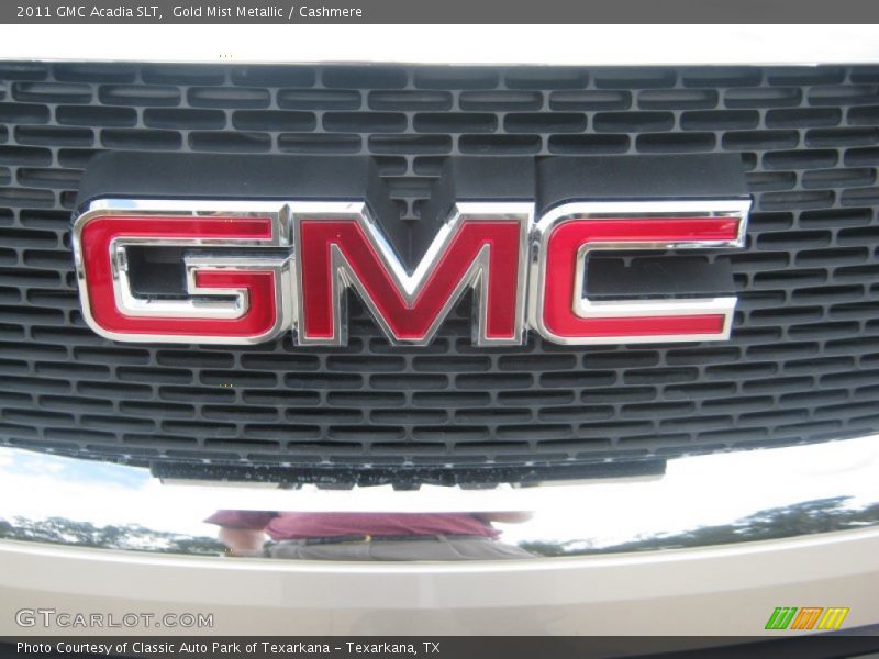 Gold Mist Metallic / Cashmere 2011 GMC Acadia SLT