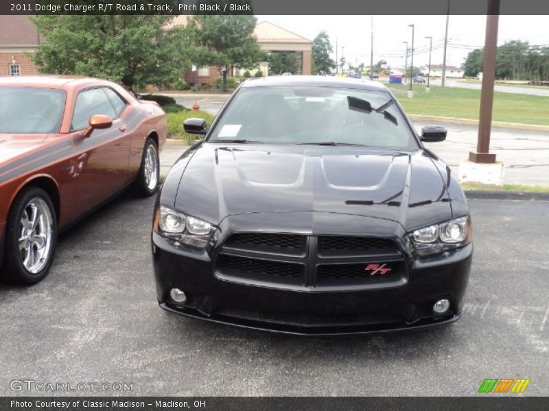 Pitch Black / Black 2011 Dodge Charger R/T Road & Track