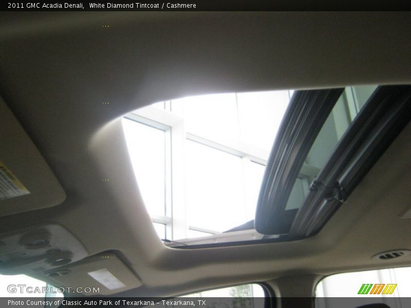 White Diamond Tintcoat / Cashmere 2011 GMC Acadia Denali