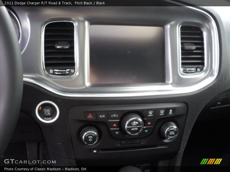 Pitch Black / Black 2011 Dodge Charger R/T Road & Track