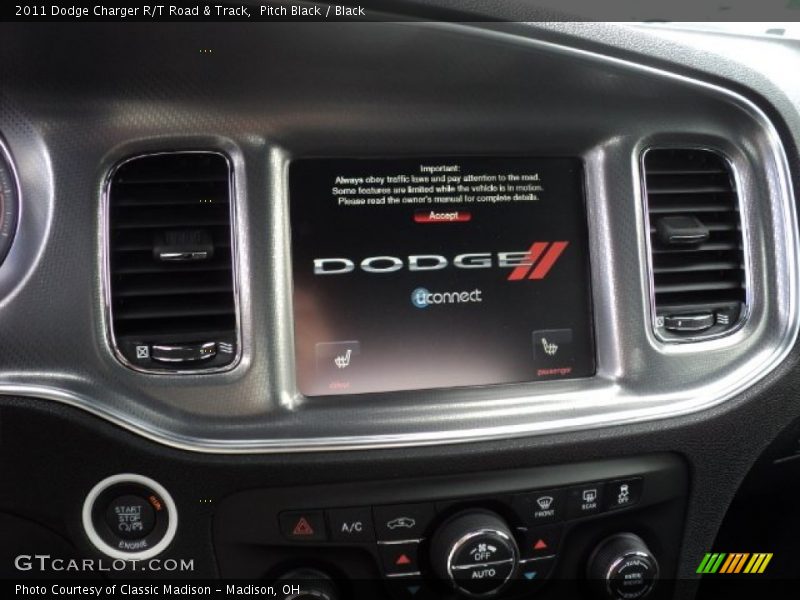 Pitch Black / Black 2011 Dodge Charger R/T Road & Track