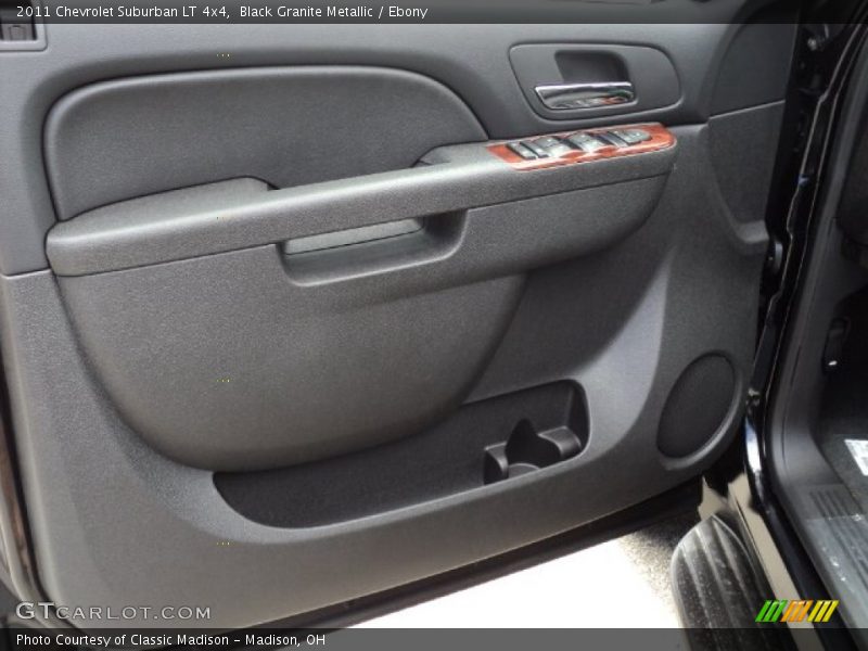 Black Granite Metallic / Ebony 2011 Chevrolet Suburban LT 4x4