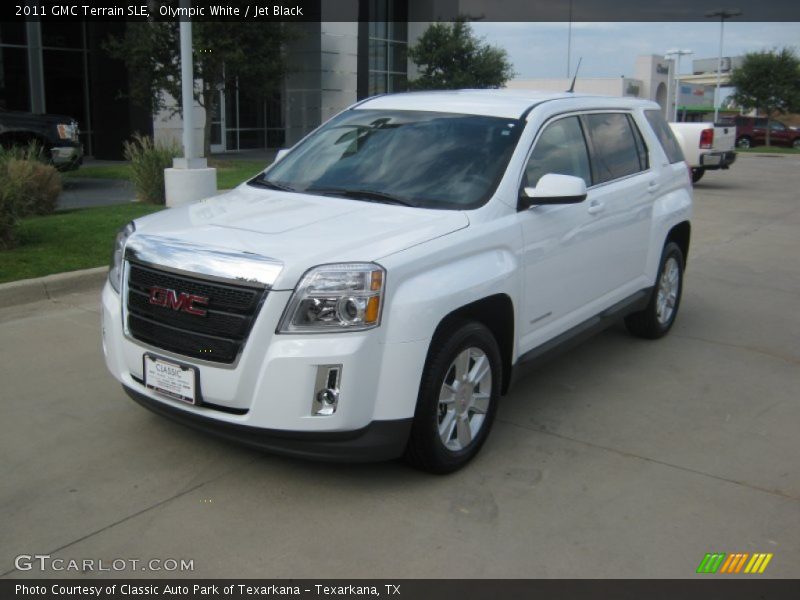 Olympic White / Jet Black 2011 GMC Terrain SLE