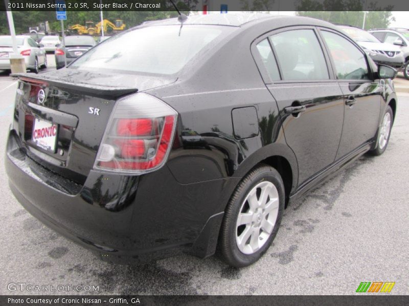 Super Black / Charcoal 2011 Nissan Sentra 2.0 SR
