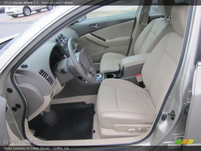 Sonoran Sand / Blond 2010 Nissan Altima 2.5