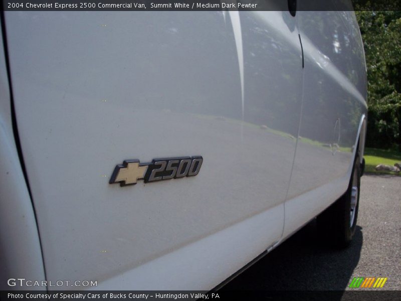  2004 Express 2500 Commercial Van Logo