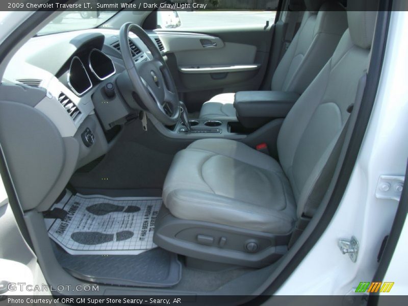 Summit White / Dark Gray/Light Gray 2009 Chevrolet Traverse LT