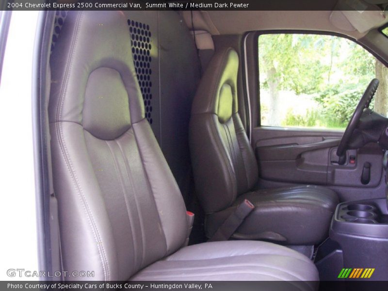 Summit White / Medium Dark Pewter 2004 Chevrolet Express 2500 Commercial Van