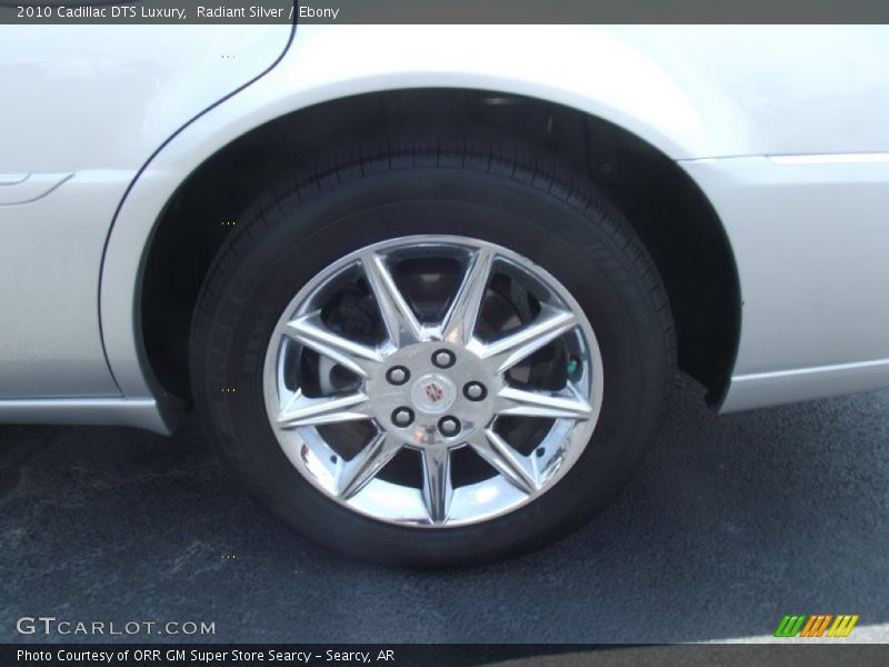 Radiant Silver / Ebony 2010 Cadillac DTS Luxury
