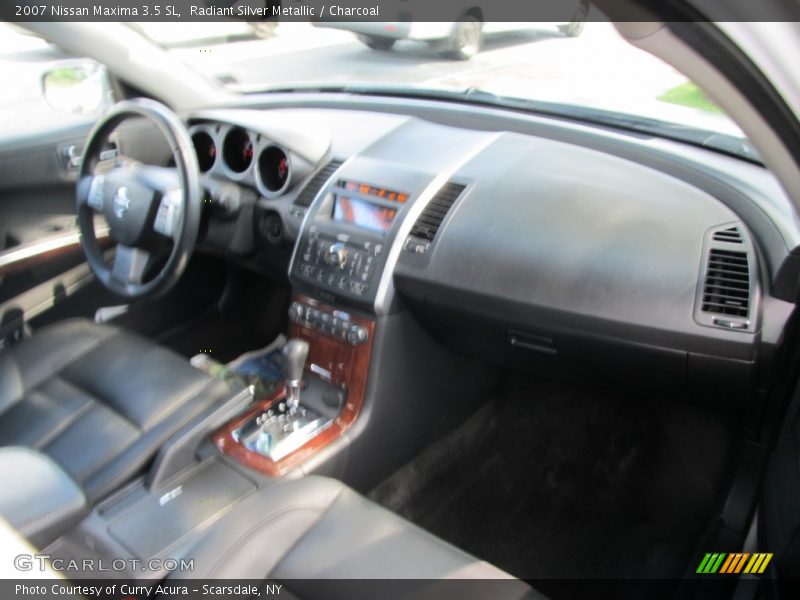 Radiant Silver Metallic / Charcoal 2007 Nissan Maxima 3.5 SL