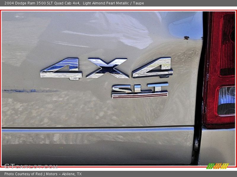 Light Almond Pearl Metallic / Taupe 2004 Dodge Ram 3500 SLT Quad Cab 4x4