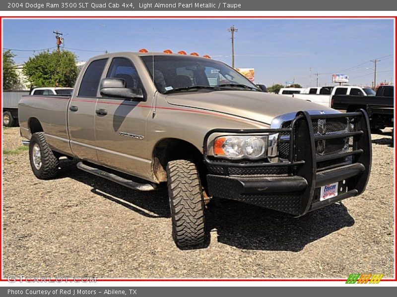 Light Almond Pearl Metallic / Taupe 2004 Dodge Ram 3500 SLT Quad Cab 4x4